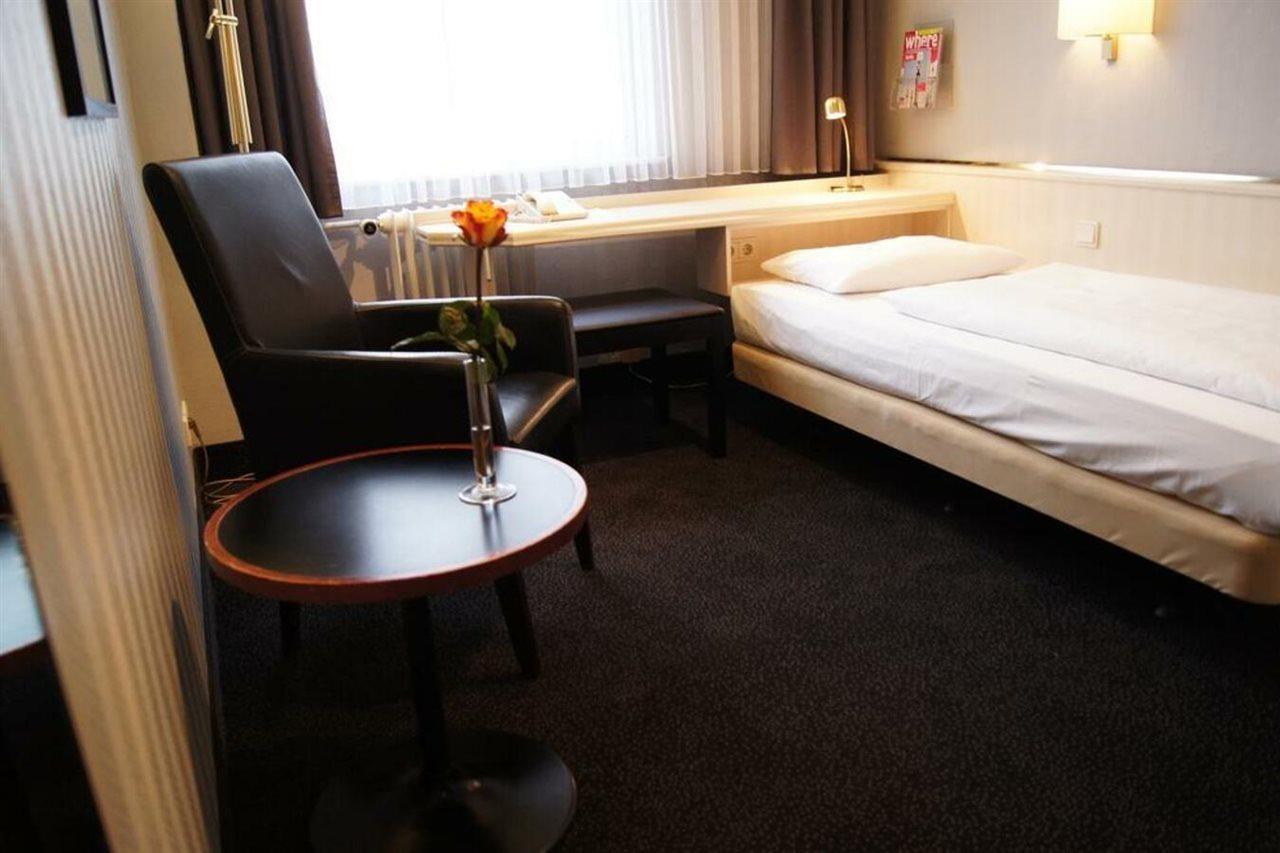 Berlin Plaza Hotel Am Kurfuerstendamm Buitenkant foto