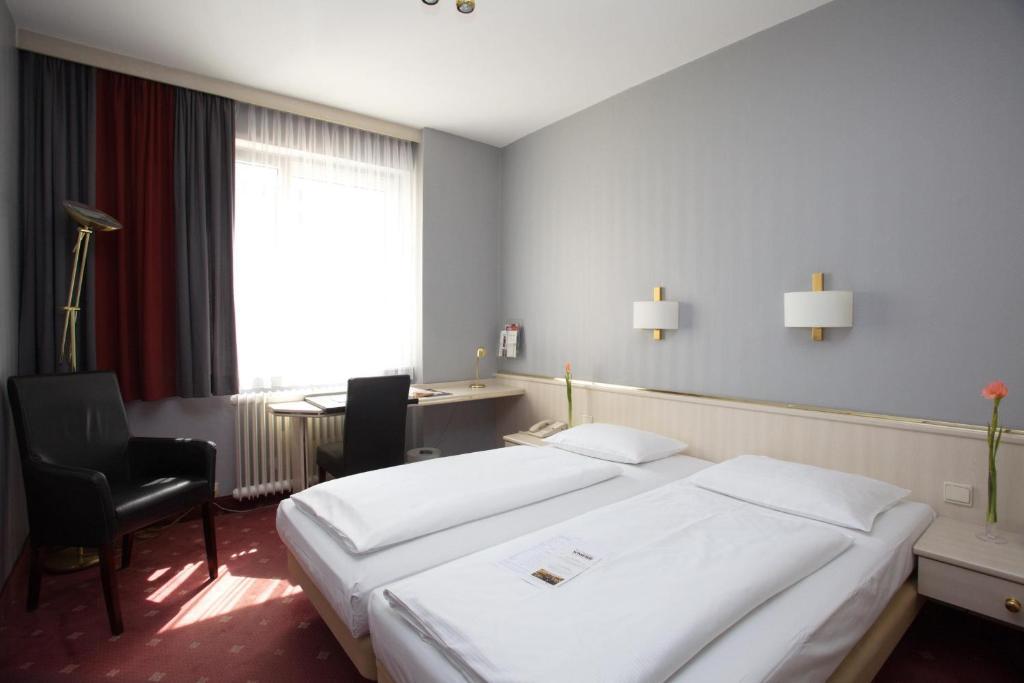 Berlin Plaza Hotel Am Kurfuerstendamm Kamer foto