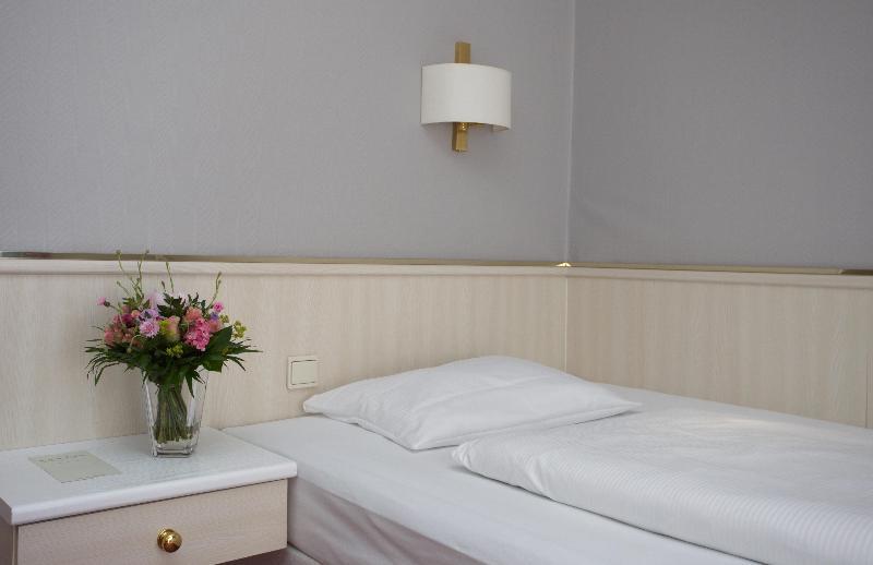 Berlin Plaza Hotel Am Kurfuerstendamm Buitenkant foto