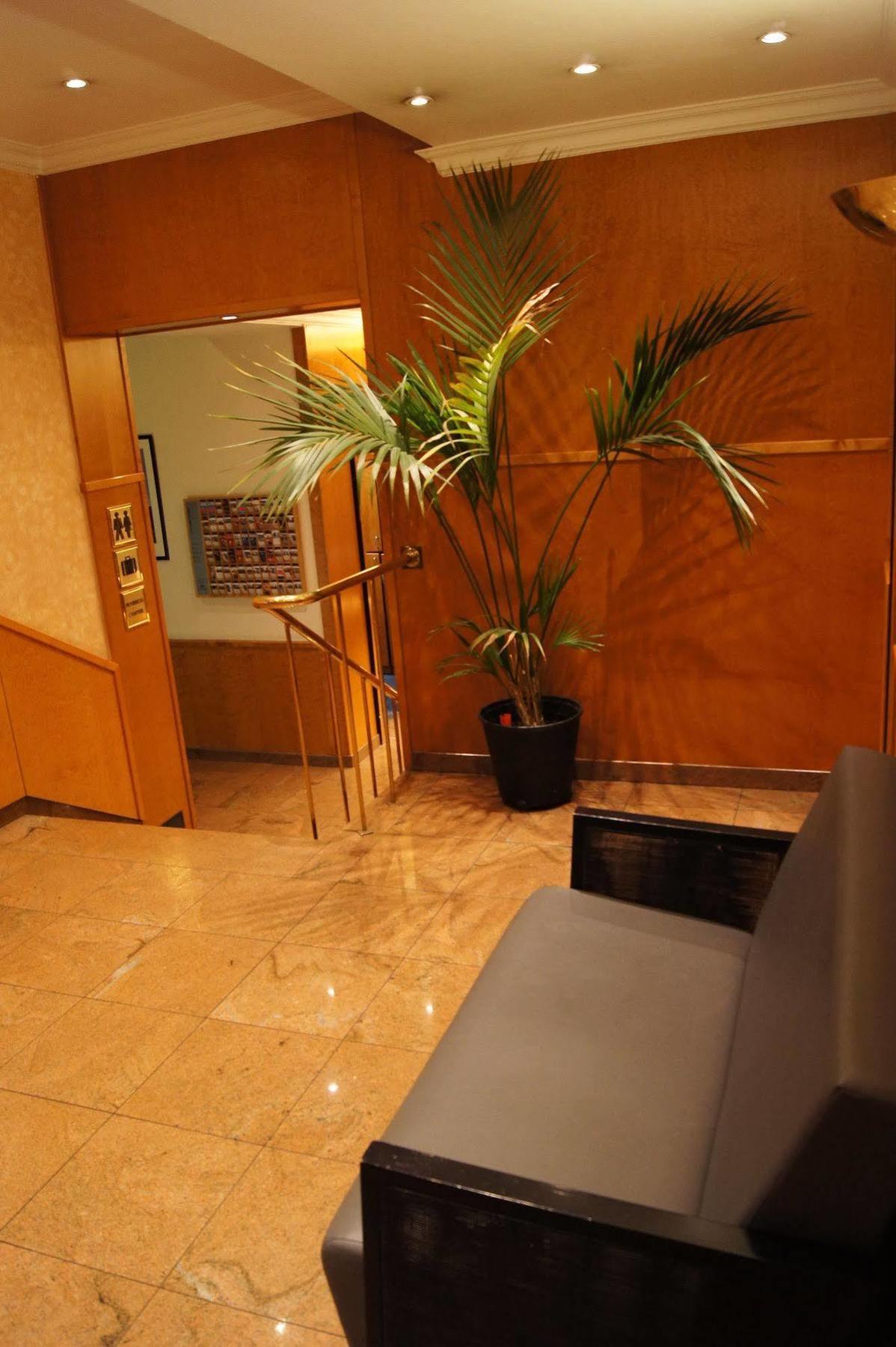 Berlin Plaza Hotel Am Kurfuerstendamm Buitenkant foto